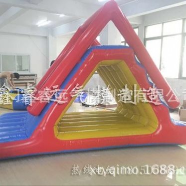 水上玩具,海洋蹺蹺板,充氣彈跳床,滑梯,游泳池,充氣道具