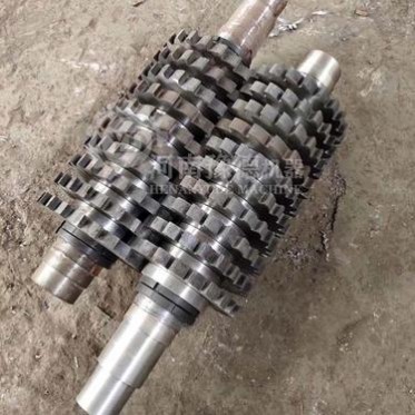 河南豫德 塑料桶油漆桶粉碎撕碎機 廢舊模板撕碎機